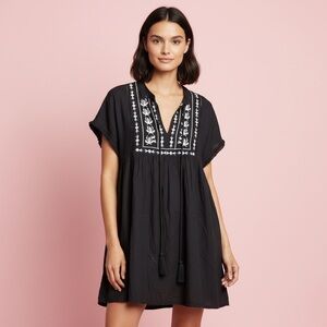 Bleu Rod Beattie Black and White Embroidered Swim Cover-Up